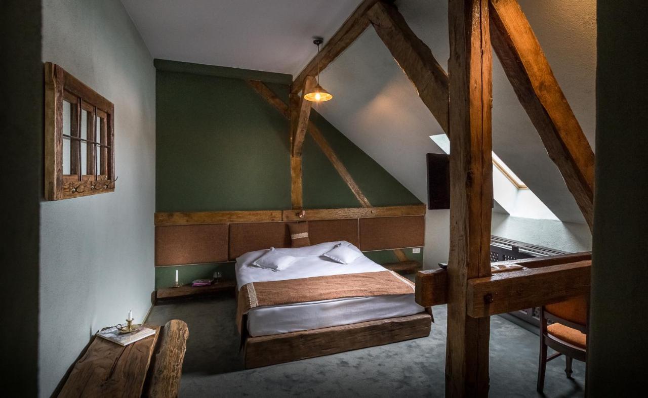 Castle Hotel Daniel Baraolt ภายนอก รูปภาพ